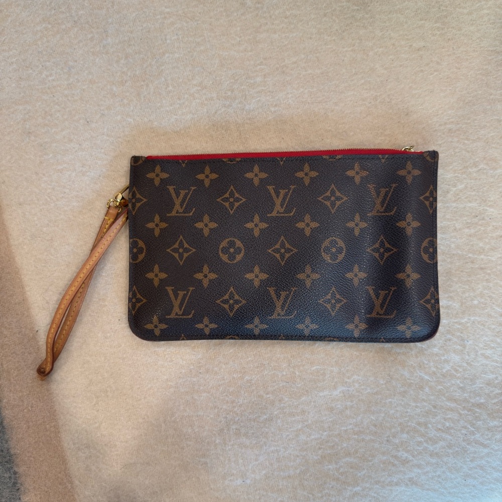 Louis Vuitton Monogram Clutch